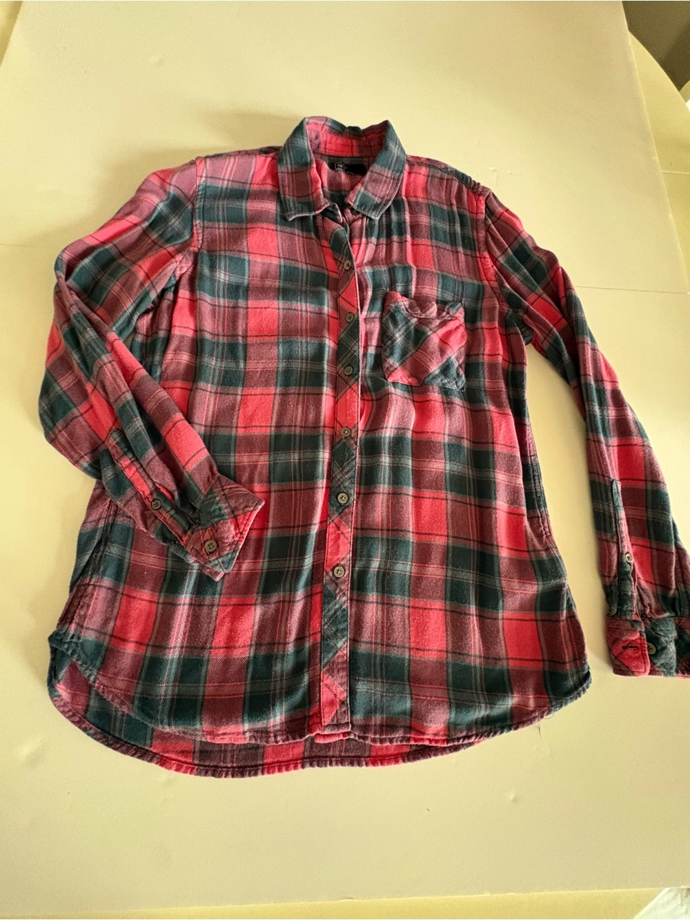 GAP Pink and Blue Plaid Button-Down Shirt, Size Medium